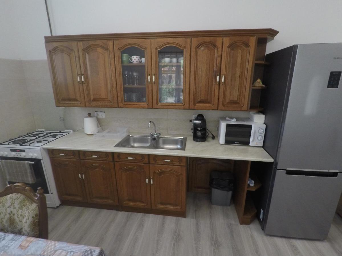 Balcsi1 Appartement Balatonfůzfő Buitenkant foto